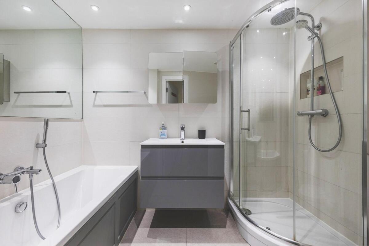 2Bed Stratford Apt With Easy Access To Central London, O2, Excel, Parking Nearby Dış mekan fotoğraf