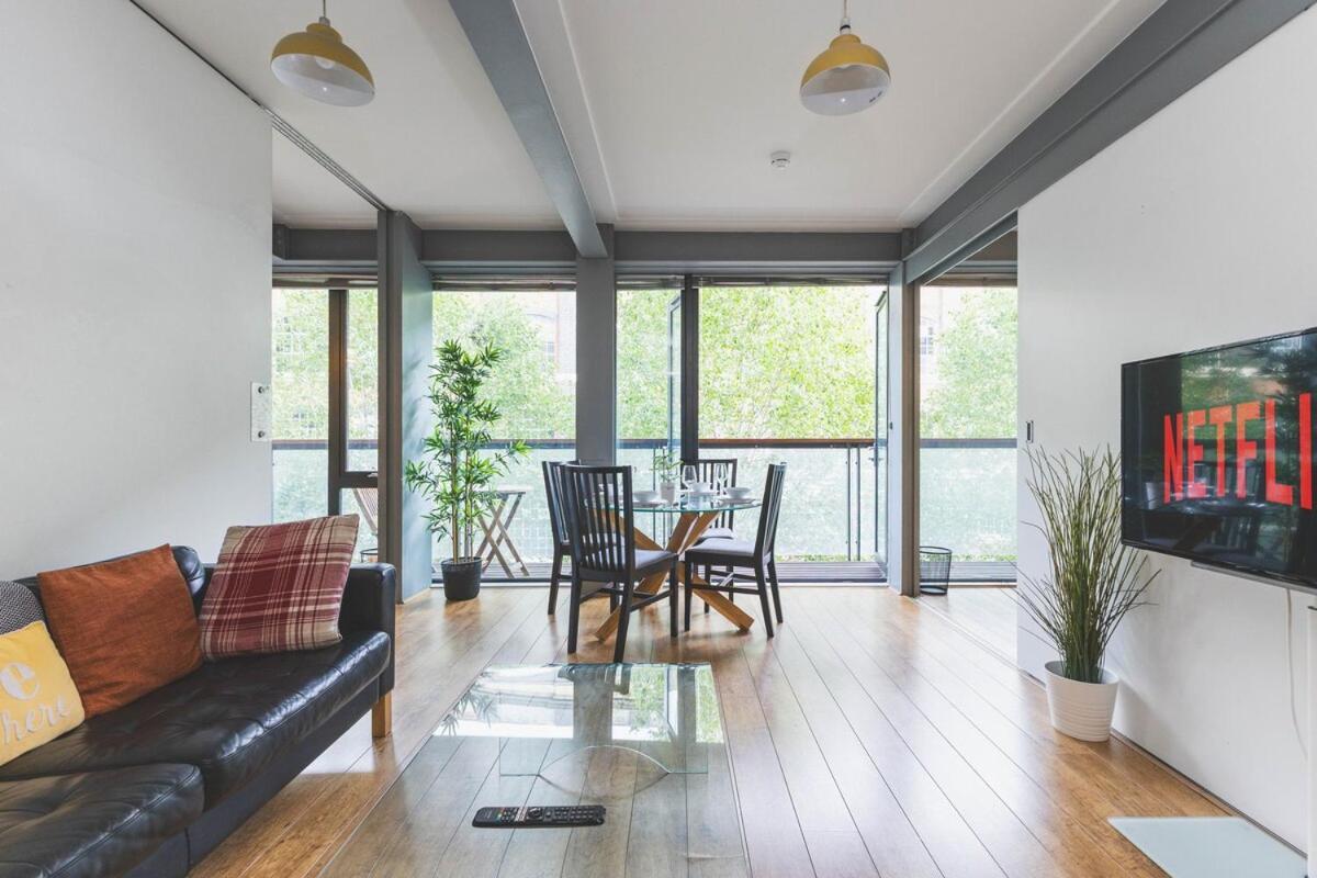 2Bed Stratford Apt With Easy Access To Central London, O2, Excel, Parking Nearby Dış mekan fotoğraf