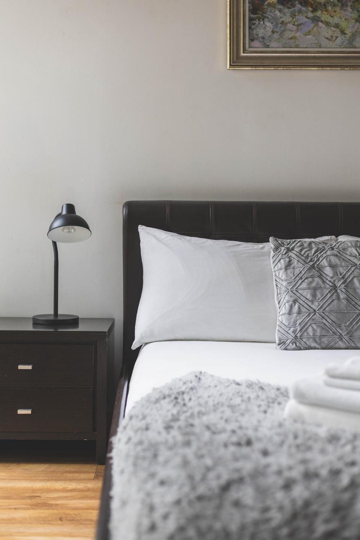 2Bed Stratford Apt With Easy Access To Central London, O2, Excel, Parking Nearby Dış mekan fotoğraf