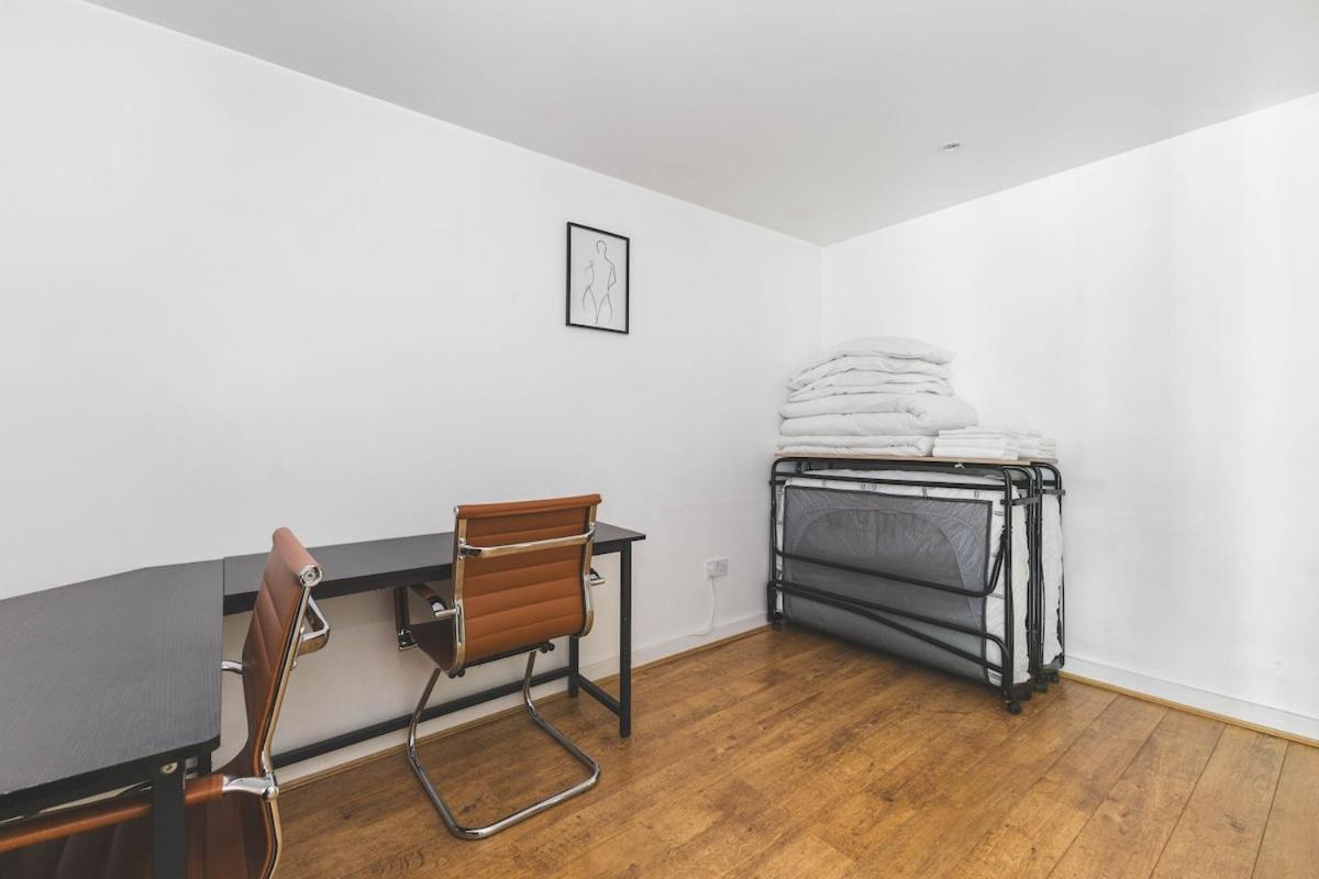 2Bed Stratford Apt With Easy Access To Central London, O2, Excel, Parking Nearby Dış mekan fotoğraf